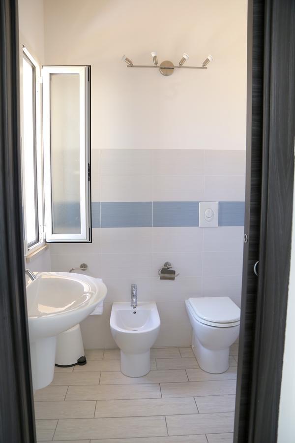 Rooms La Perla Del Mare Margherita di Savoia Kültér fotó